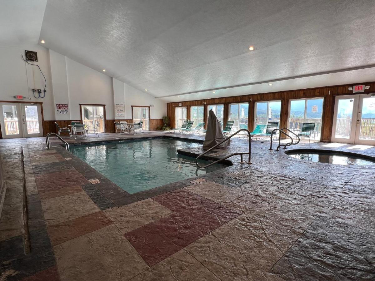 Deer Ridge Mountain Resort C102 Gatlinburg Ngoại thất bức ảnh